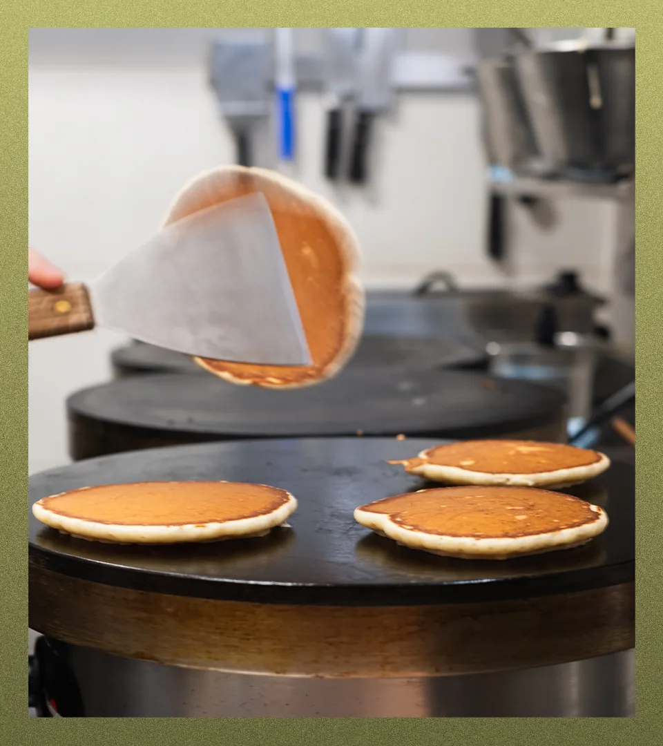 Krügen, crêperie bigoudène, les crêpes sur le billig, RAAD Studio de Création